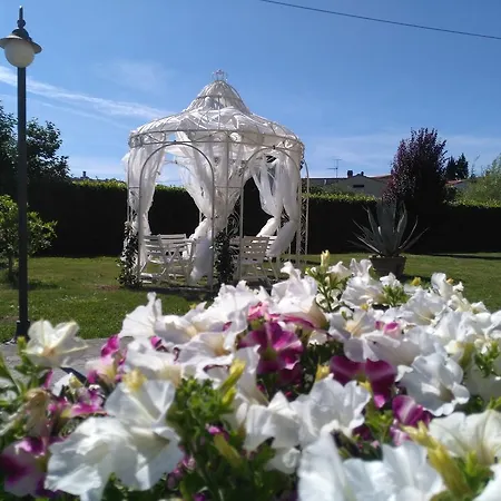Nyaraló La Valinfiore Charming Montecarlo